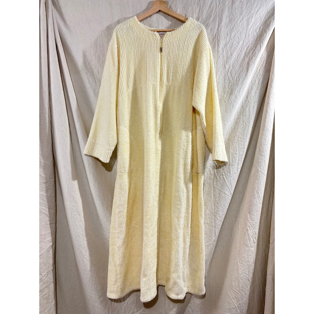 Vintage 80s Signature Stan Herman Yellow Ribbed Chenille Robe Zip Front Pocket